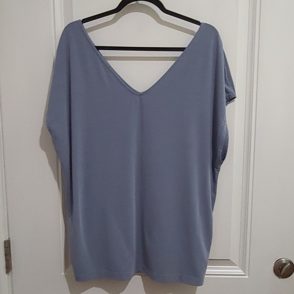 GAP Relaxed Blue Short Sleeve Blouse